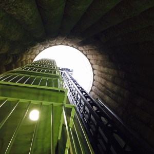 arp-museum-aufzug-kunstlicht-4