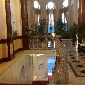 rheinhotel-loreley-koenigswinter-entree1-kunstlicht-8